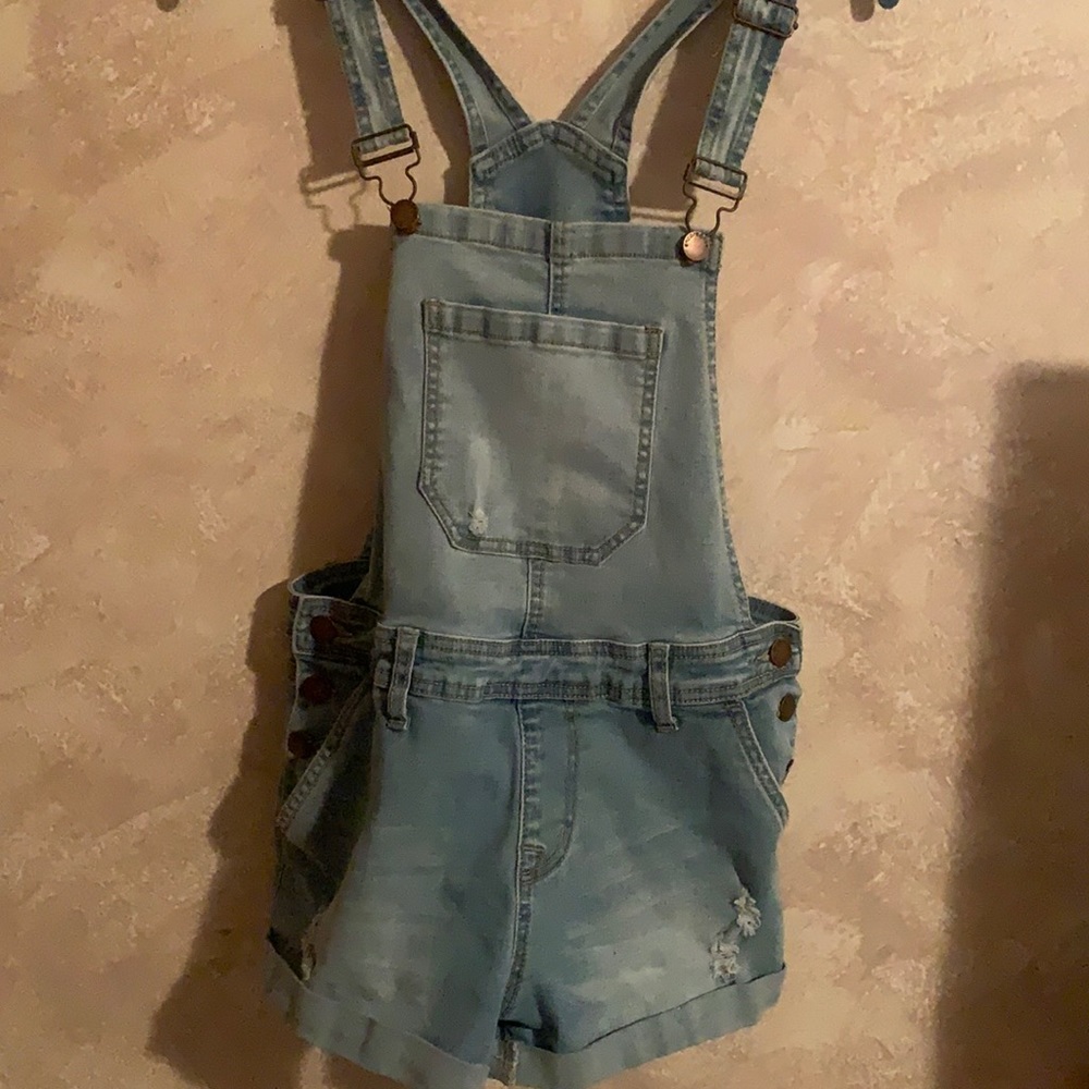 Short overalls for women’s